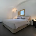 Colombos Beachfront Ξενοδοχείο