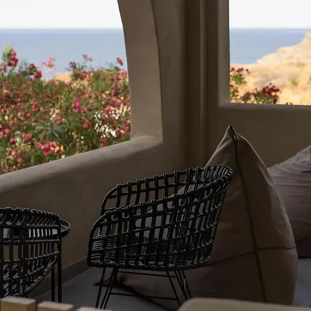 Hotel Colombos Beachfront