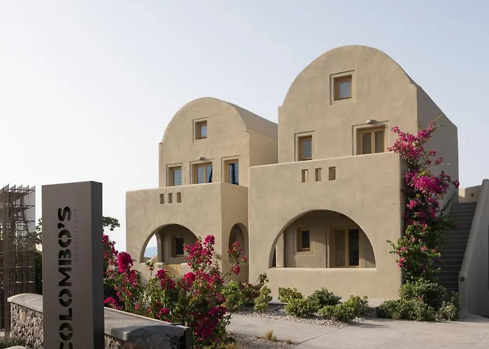 Colombos Beachfront 5* Foinikiá