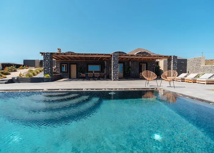 Colombos Beachfront Hotell 5*