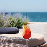 Colombos Beachfront Hotel Foinikia (Santorini)