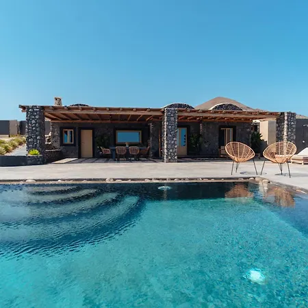 Colombos Beachfront מלון 5*