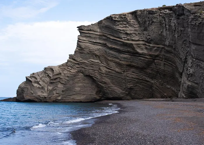 Colombos Beachfront Foinikiá